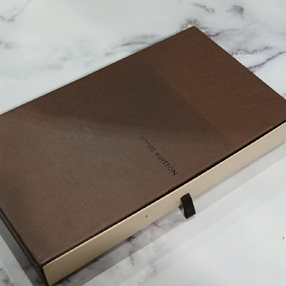 Louis Vuitton Elegant Brown and Cream Drawer Box